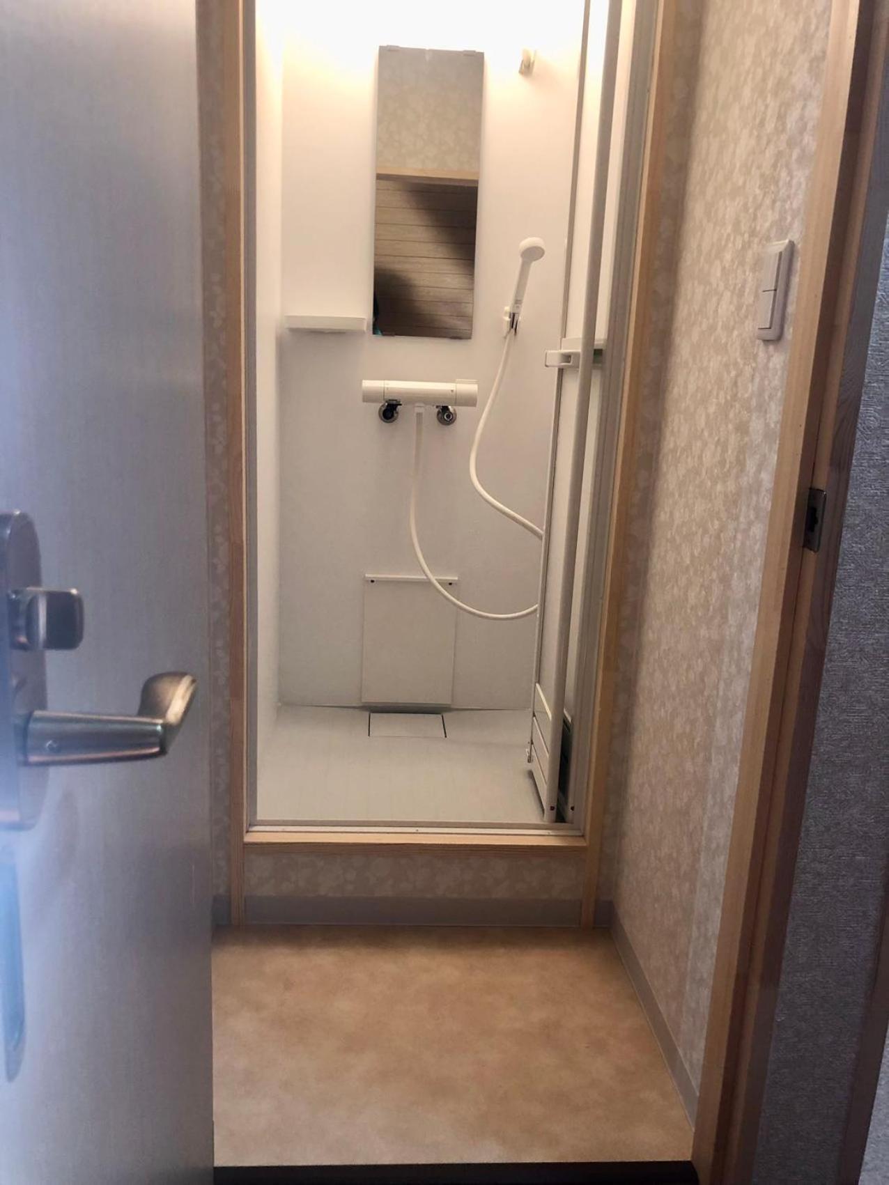 Guest House Asahi Отару Екстер'єр фото